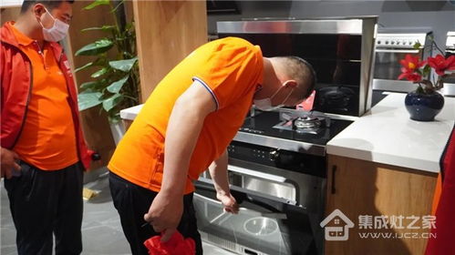 興火燎原丨萬事興集成灶聊城核心經銷商工廠行圓滿成功，共筑代理新篇章